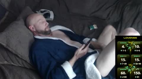 MaxRouger online show from March 2, 5:19 am