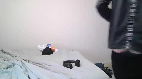 Snapshot of maxryderr chatting on November 24, 7:08 am Max Ryder online show from November 24, 7:08 am