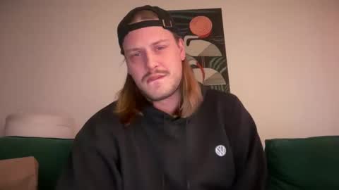 Max Watts online show from November 22, 9:36 pm