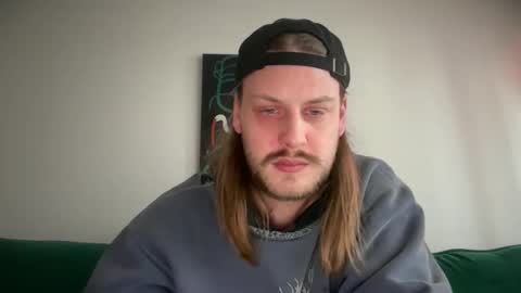 Snapshot of maxwatts95 chatting on March 22, 11:30 pm Max Watts online show from March 22, 11:30 pm