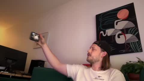 Snapshot of maxwatts95 chatting on June 28, 11:33 pm Max Watts online show from June 28, 11:33 pm