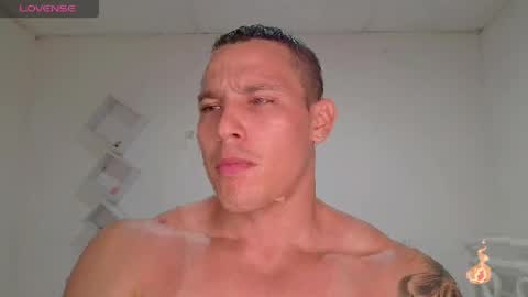 Max online show from April 8, 1:27 am