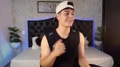 Maxxi online show from November 15, 5:16 am