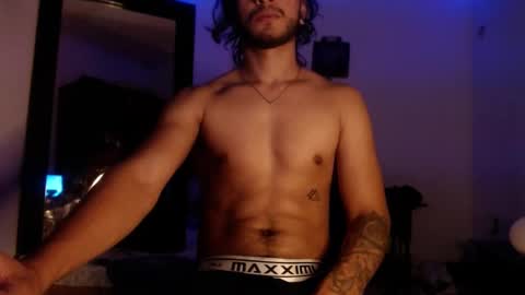 maxximus_10 online show from January 24, 9:15 pm