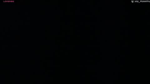 Snapshot of maxximus_10 chatting on April 21, 8:12 pm maxximus_10 online show from April 21, 8:12 pm