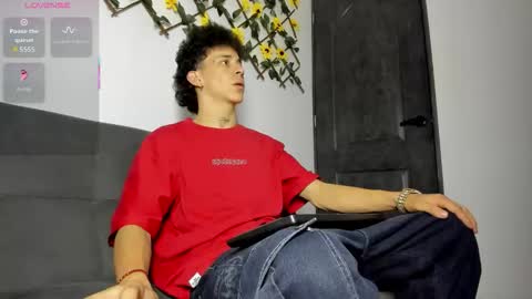 Max online show from March 17, 1:54 am