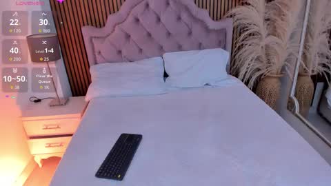 Maxine Minx online show from February 27, 5:51 am