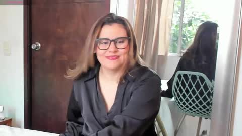 Victoria online show from April 15, 12:34 pm