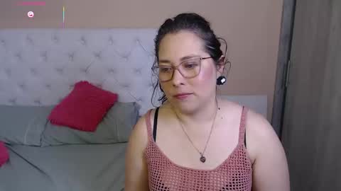 May online show from December 4, 3:05 am