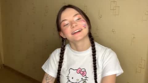 Snapshot of may_rollins chatting on November 25, 5:57 pm may online show from November 25, 5:57 pm