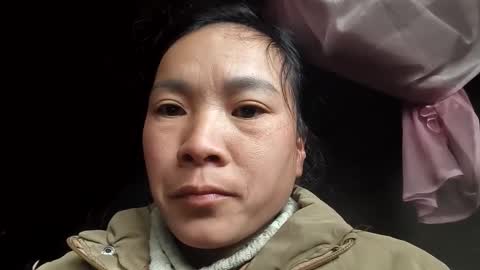 Snapshot of may_vietnamese chatting on February 4, 5:35 am may_vietnamese online show from February 4, 5:35 am