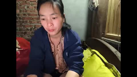 Snapshot of may_vietnamese chatting on February 18, 1:56 am may_vietnamese online show from February 18, 1:56 am