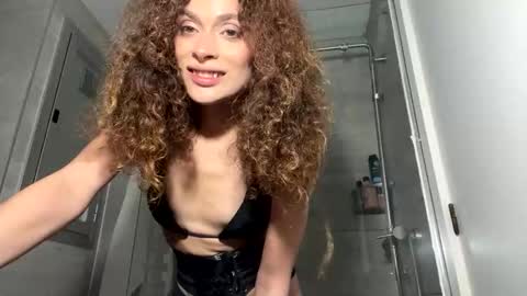 Maya transgirl online show from January 7, 8:44 pm