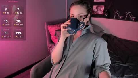 Maya online show from March 10, 2:33 pm