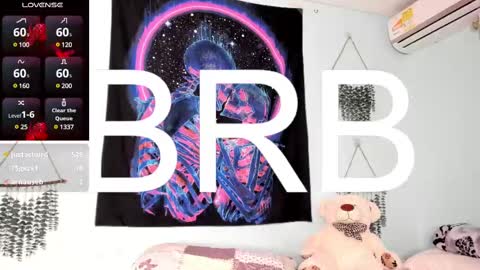 Snapshot of maya__fox chatting on February 14, 1:23 am OF mayitta19 online show from February 14, 1:23 am