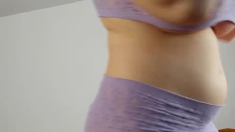 Maya online show from January 9, 8:10 pm