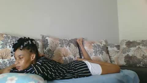 maya online show from October 21, 8:20 pm