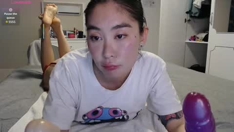 maya_kumashiro online show from January 9, 9:49 pm