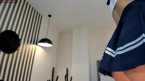 M A Y A    H O F F M A N online show from January 14, 11:16 am