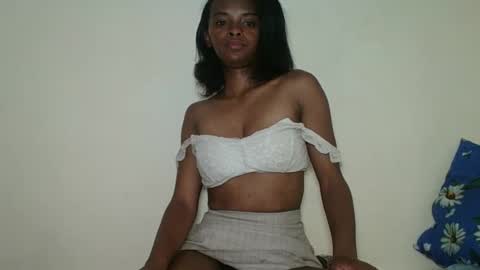 mayalabelle online show from November 9, 4:05 pm