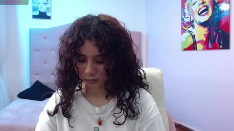 Maya online show from February 19, 7:27 pm