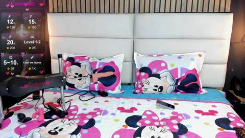 Nicolle Ruselle   Hello my lovely  schedule for great fun from  630 am and end 800 pm Colombian time I wait for you online show from January 18, 6:21 pm