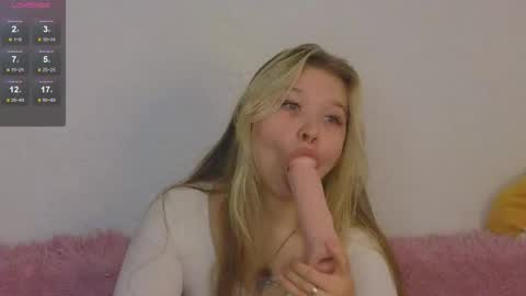 Maya  online show from October 25, 6:21 am