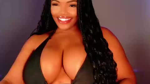 Snapshot of maybabi chatting on October 18, 6:41 pm MayBabi online show from October 18, 6:41 pm