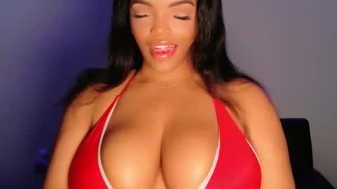 MayBabi online show from February 12, 11:38 am