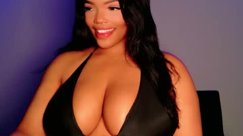 MayBabi online show from February 28, 1:45 pm