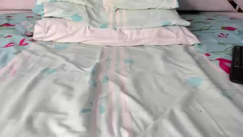 Maybelline69 online show from October 8, 7:55 pm