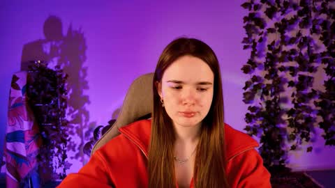 maybloom_ online show from March 5, 3:41 pm