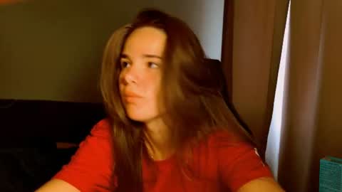 Snapshot of maybloom_ chatting on July 11, 7:22 am maybloom_ online show from July 11, 7:22 am