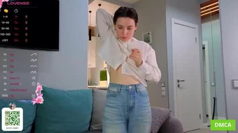 My name Casey  online show from October 16, 4:57 am