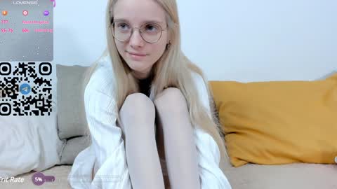 Megan online show from December 20, 6:29 am