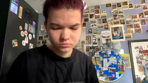 Rose online show from April 14, 9:26 am