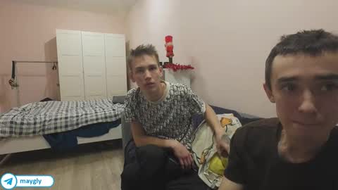 Slava and Alextatto online show from February 2, 9:24 pm