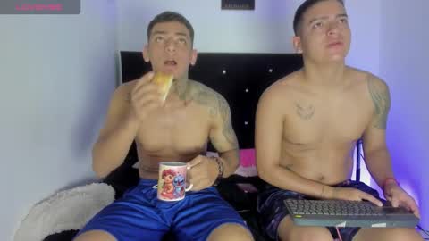 maykel_and_mike online show from November 13, 11:42 am