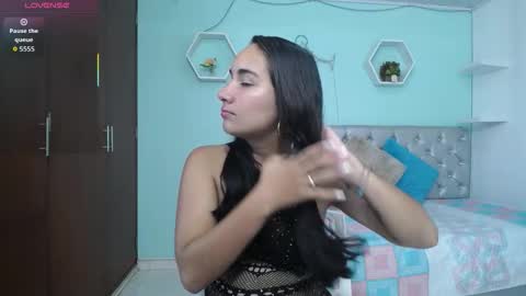 Snapshot of maylin_hornyy19 chatting on November 13, 6:51 pm Maylin online show from November 13, 6:51 pm