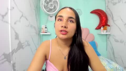 Maylin  online show from May 28, 3:04 am