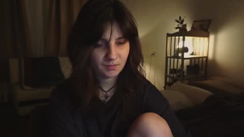Snapshot of maymary_ chatting on December 9, 6:12 am Mary . online show from December 9, 6:12 am