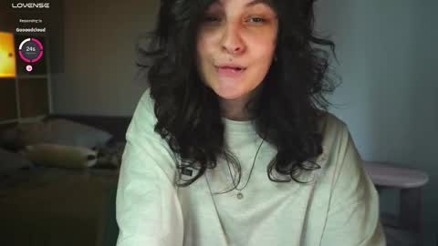 Snapshot of maymary_ chatting on September 15, 5:07 am Mary . online show from September 15, 5:07 am