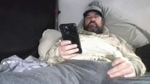 Snapshot of mayoramx chatting on March 2, 4:58 pm Dad bod 43 online show from March 2, 4:58 pm