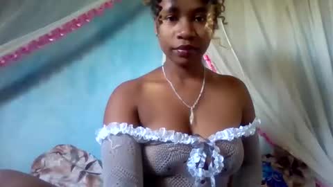 mayrah online show from May 24, 6:29 am