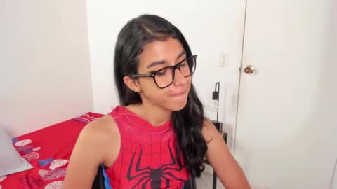 mazikeen_18 online show from June 3, 2:33 pm