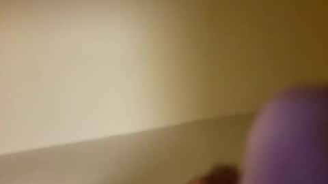 mb1954080 online show from November 12, 3:40 am