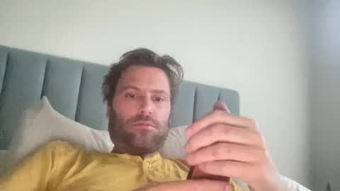 Snapshot of mbnc chatting on December 28, 3:48 pm lol online show from December 28, 3:48 pm