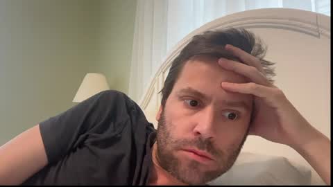 lol online show from April 4, 3:53 pm