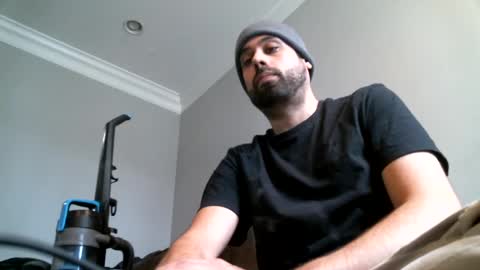Snapshot of mcbuster11 chatting on February 6, 8:45 pm mcbuster11 online show from February 6, 8:45 pm