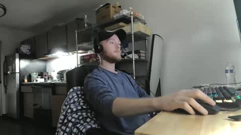 mcchoopyy online show from September 29, 2:49 am